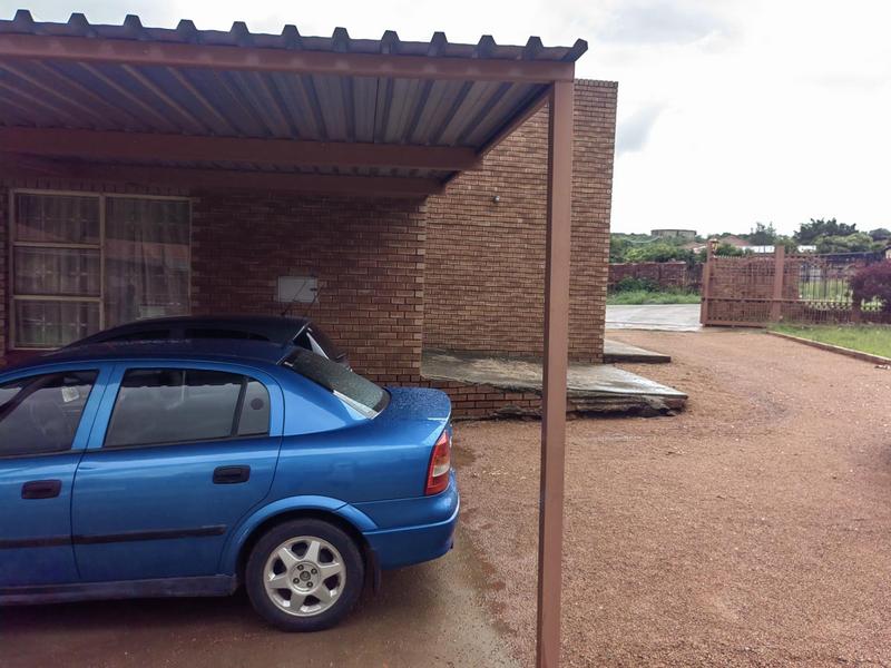 2 Bedroom Property for Sale in Mabopane Unit D North West